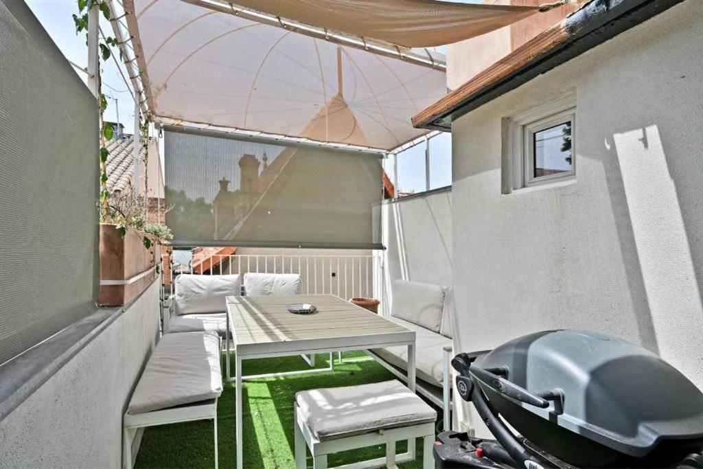Le Saint-Laurent - Parking Gratuit - Terrasse - Wi-Fi Avignon Exterior photo